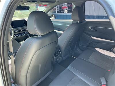 2020 Hyundai SONATA SEL Plus - Photo 11 - Terre Haute, IN 47804