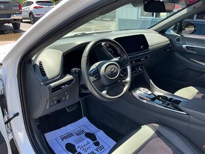 2020 Hyundai SONATA SEL Plus - Photo 8 - Terre Haute, IN 47804