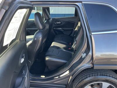 2019 Jeep Cherokee Limited   - Photo 11 - Terre Haute, IN 47804