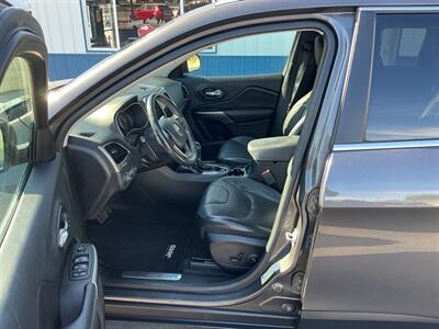 2019 Jeep Cherokee Limited   - Photo 8 - Terre Haute, IN 47804