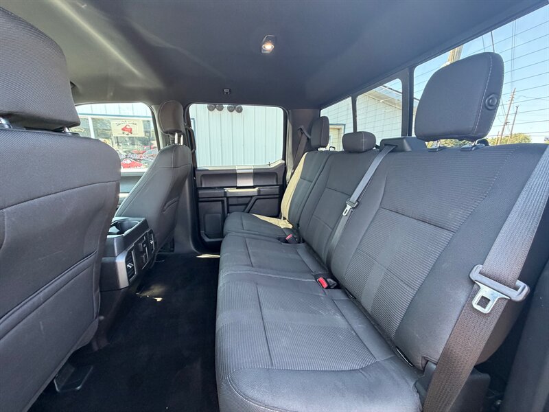 2016 Ford F-150 XLT - Photo 14 - Terre Haute, IN 47804