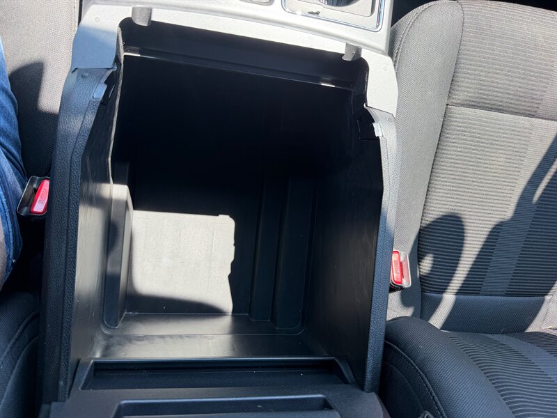 2016 Ford F-150 XLT - Photo 35 - Terre Haute, IN 47804