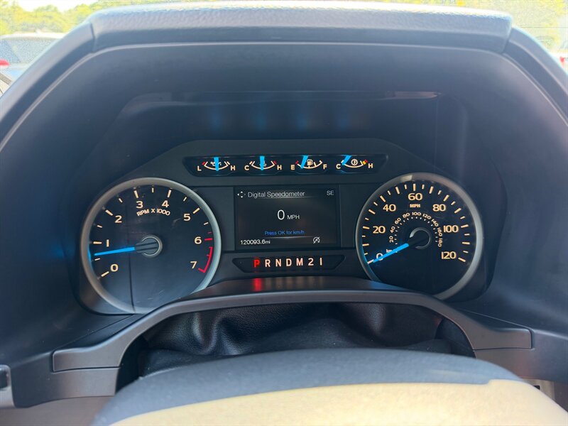 2016 Ford F-150 XLT - Photo 21 - Terre Haute, IN 47804