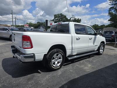 2020 RAM 1500 Lone Star   - Photo 9 - Terre Haute, IN 47804