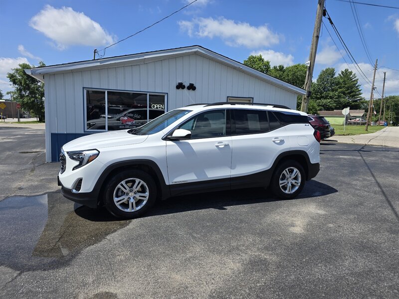 2019 GMC Terrain SLE   - Photo 1 - Terre Haute, IN 47804