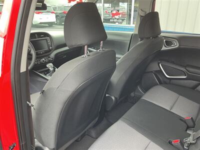 2024 Kia Soul LX - Photo 11 - Terre Haute, IN 47804