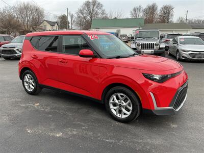 2024 Kia Soul LX - Photo 5 - Terre Haute, IN 47804