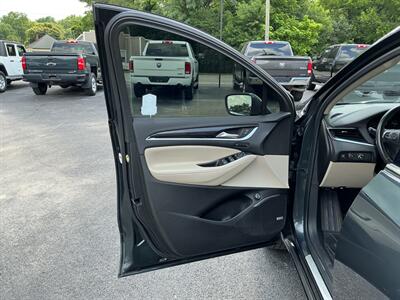 2018 Buick Enclave Premium   - Photo 15 - Terre Haute, IN 47804