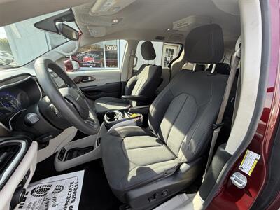 2018 Chrysler Pacifica Touring Plus - Photo 22 - Terre Haute, IN 47804