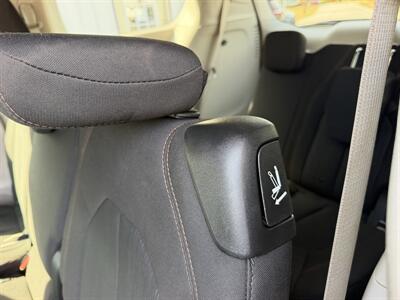 2018 Chrysler Pacifica Touring Plus - Photo 16 - Terre Haute, IN 47804