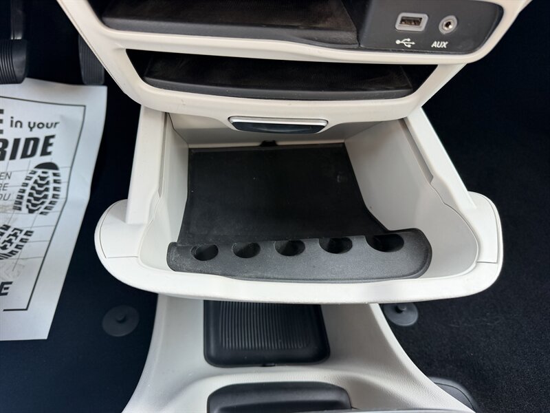 2018 Chrysler Pacifica Touring Plus - Photo 35 - Terre Haute, IN 47804