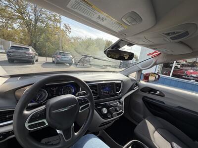 2018 Chrysler Pacifica Touring Plus - Photo 23 - Terre Haute, IN 47804