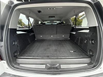 2019 Chevrolet Suburban Premier - Photo 11 - Terre Haute, IN 47804