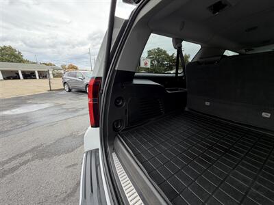 2019 Chevrolet Suburban Premier - Photo 12 - Terre Haute, IN 47804