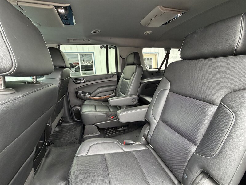 2019 Chevrolet Suburban Premier - Photo 21 - Terre Haute, IN 47804