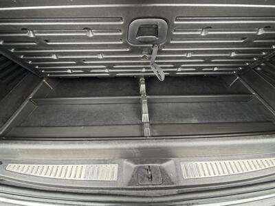 2019 Chevrolet Suburban Premier - Photo 15 - Terre Haute, IN 47804