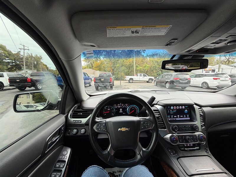 2019 Chevrolet Suburban Premier - Photo 27 - Terre Haute, IN 47804