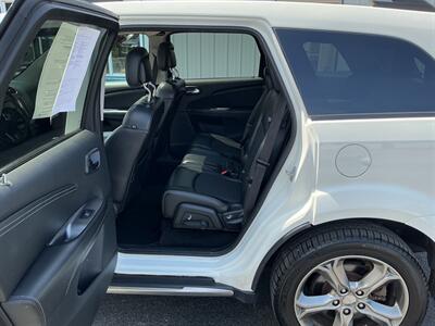 2017 Dodge Journey Crossroad Plus - Photo 11 - Terre Haute, IN 47804