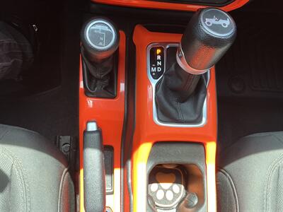 2019 Jeep Wrangler Unlimited Sport S   - Photo 25 - Terre Haute, IN 47804