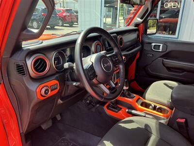 2019 Jeep Wrangler Unlimited Sport S   - Photo 8 - Terre Haute, IN 47804