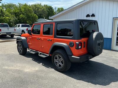 2019 Jeep Wrangler Unlimited Sport S   - Photo 2 - Terre Haute, IN 47804