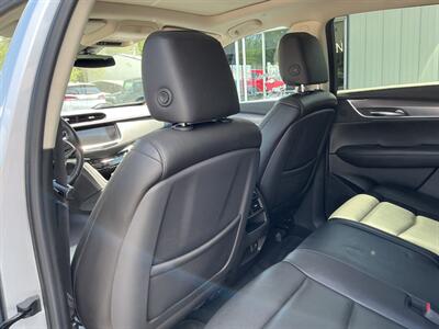 2018 Cadillac XT5 Premium Luxury - Photo 11 - Terre Haute, IN 47804
