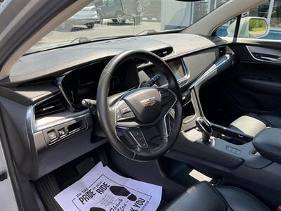 2018 Cadillac XT5 Premium Luxury - Photo 8 - Terre Haute, IN 47804