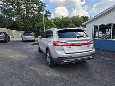 2016 Lincoln MKX Black Label   - Photo 7 - Terre Haute, IN 47804