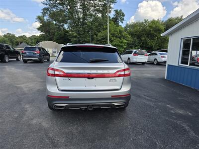 2016 Lincoln MKX Black Label   - Photo 8 - Terre Haute, IN 47804