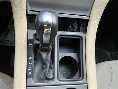 2017 Ford Taurus SE - Photo 27 - Terre Haute, IN 47804