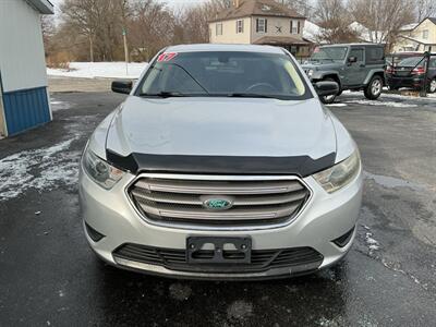 2017 Ford Taurus SE - Photo 7 - Terre Haute, IN 47804