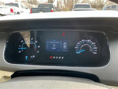 2017 Ford Taurus SE - Photo 18 - Terre Haute, IN 47804