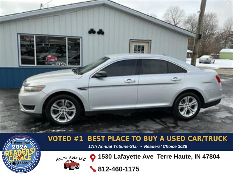 2017 Ford Taurus SE  