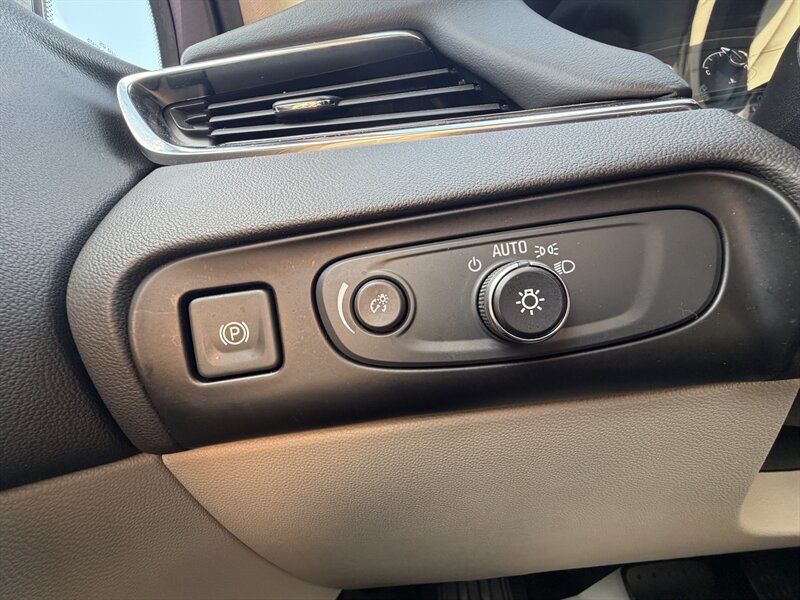 2019 Buick Enclave Premium - Photo 31 - Terre Haute, IN 47804