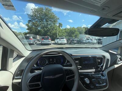 2019 Chrysler Pacifica Limited - Photo 28 - Terre Haute, IN 47804
