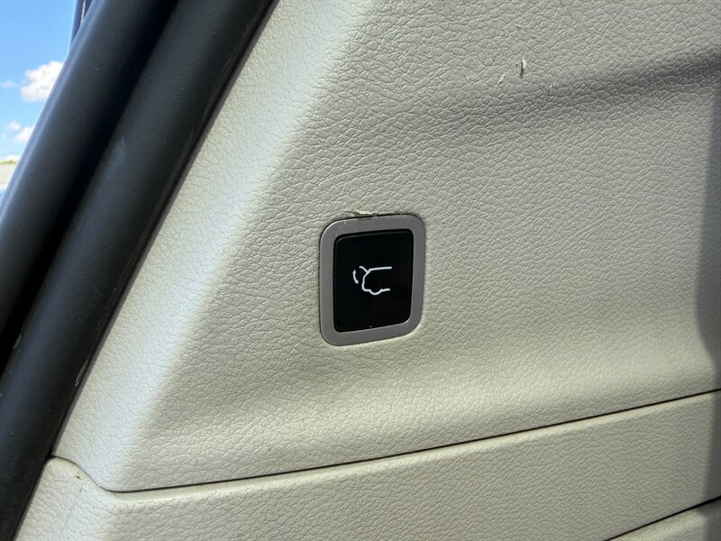 2019 Chrysler Pacifica Limited - Photo 13 - Terre Haute, IN 47804