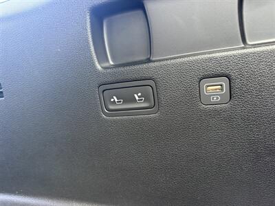 2020 Hyundai PALISADE Limited   - Photo 19 - Terre Haute, IN 47804