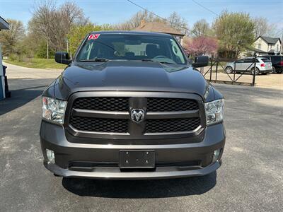 2018 RAM 1500 Express   - Photo 6 - Terre Haute, IN 47804