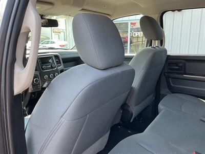 2018 RAM 1500 Express   - Photo 11 - Terre Haute, IN 47804