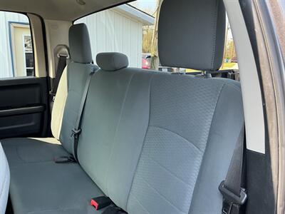2018 RAM 1500 Express   - Photo 12 - Terre Haute, IN 47804