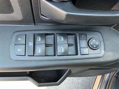 2018 RAM 1500 Express   - Photo 14 - Terre Haute, IN 47804