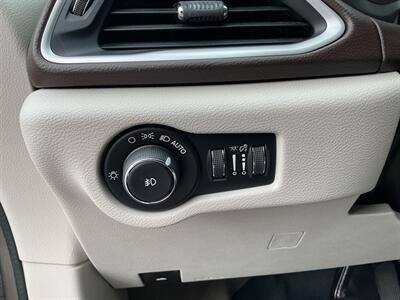 2018 Chrysler Pacifica Touring L - Photo 17 - Terre Haute, IN 47804