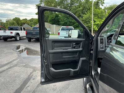 2018 RAM 2500 Tradesman   - Photo 14 - Terre Haute, IN 47804