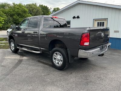 2018 RAM 2500 Tradesman   - Photo 3 - Terre Haute, IN 47804