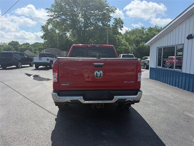 2019 RAM 1500 Big Horn   - Photo 4 - Terre Haute, IN 47804