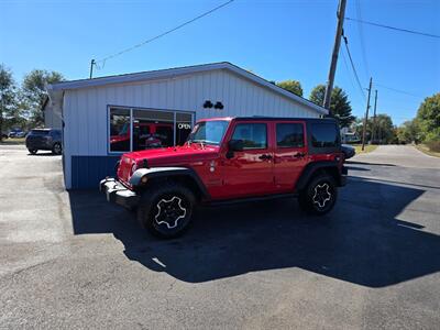 2017 Jeep Wrangler Unlimited Sport S   - Photo 3 - Terre Haute, IN 47804