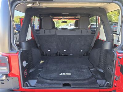 2017 Jeep Wrangler Unlimited Sport S   - Photo 21 - Terre Haute, IN 47804