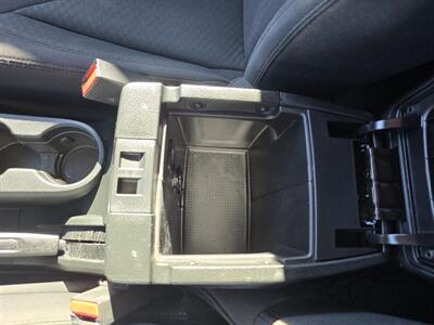 2017 Jeep Wrangler Unlimited Sport S   - Photo 29 - Terre Haute, IN 47804