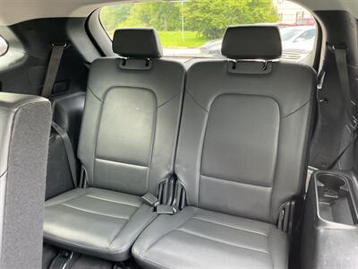 2019 Hyundai SANTA FE XL SE - Photo 14 - Terre Haute, IN 47804