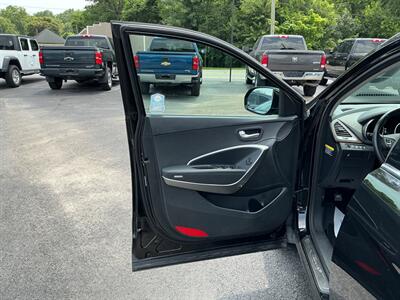 2019 Hyundai SANTA FE XL SE - Photo 15 - Terre Haute, IN 47804